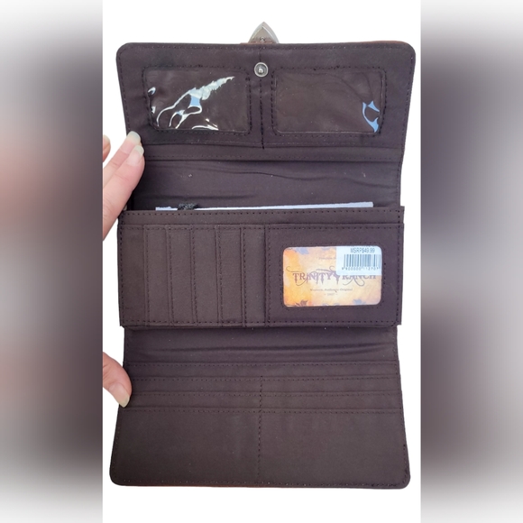 Trinity Ranch Leather Wallet - Picture 4 of 5